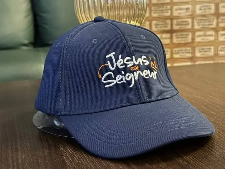JESUS EST SEIGNEUR
