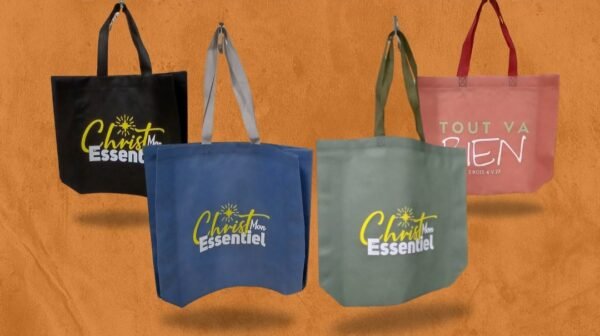 486489459_1038560444972747_5107484129359257996_n TOTE BAG-CHRIST VAINQUEUR